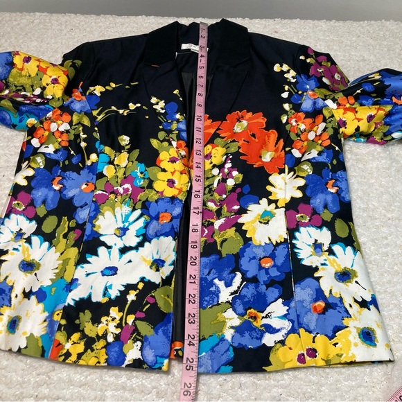 Beautiful ERIN‎ floral dress jacket - Picture 8 of 16